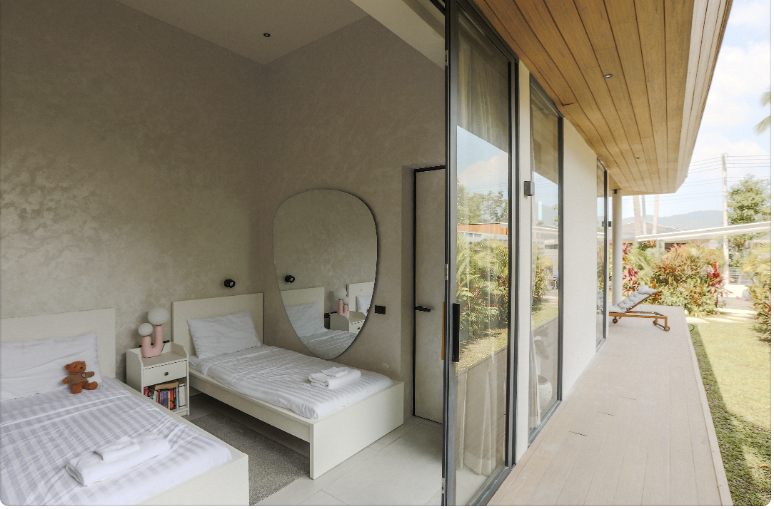 Tropical Villa Gallery 2