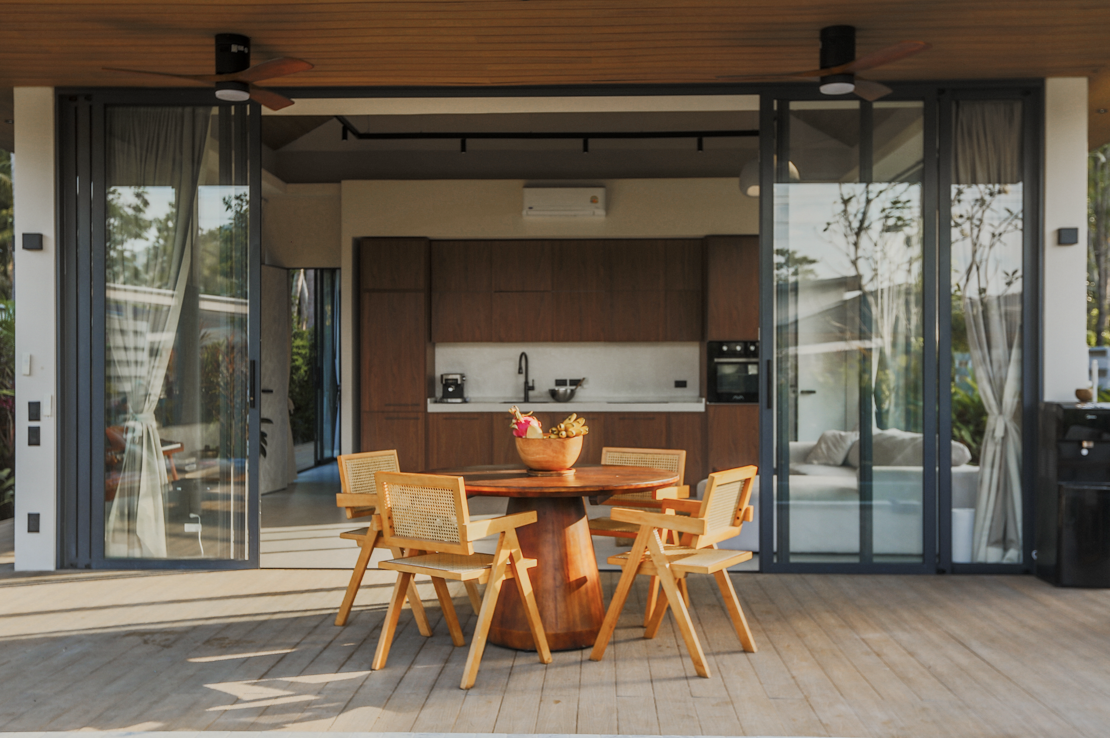 Tropical Villa Gallery 3